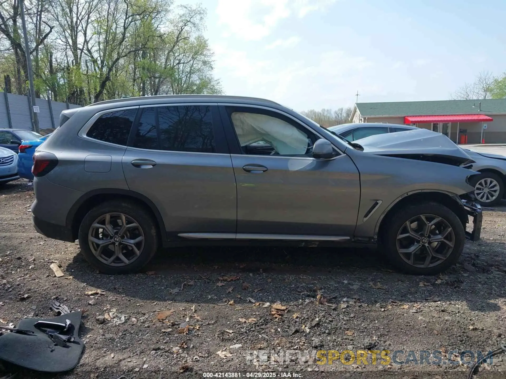 14 Фотография поврежденного автомобиля WBX57DP0XRN253280 BMW X3 2024