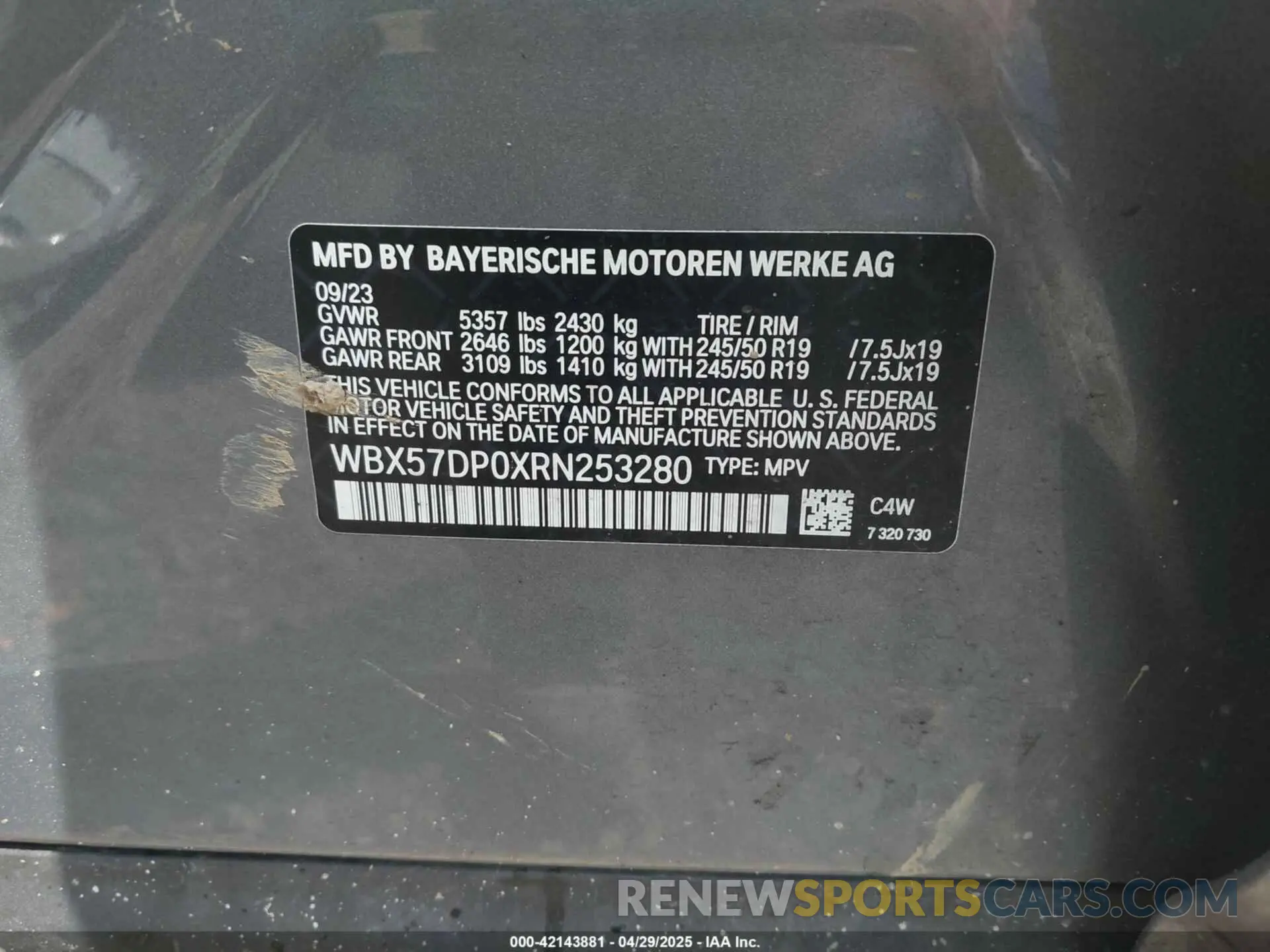 9 Фотография поврежденного автомобиля WBX57DP0XRN253280 BMW X3 2024