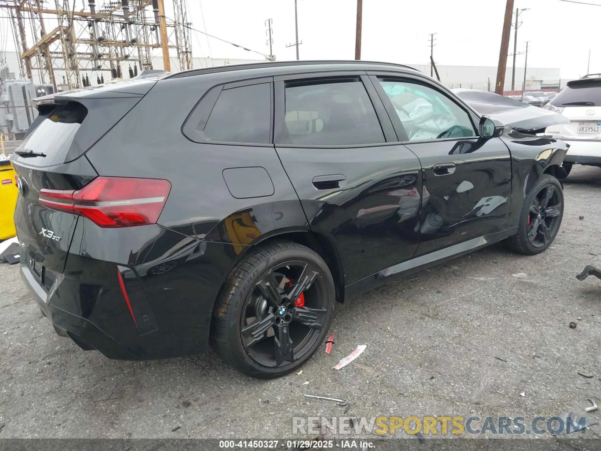 4 Фотография поврежденного автомобиля 5UX53GP04S9Y52862 BMW X3 2025