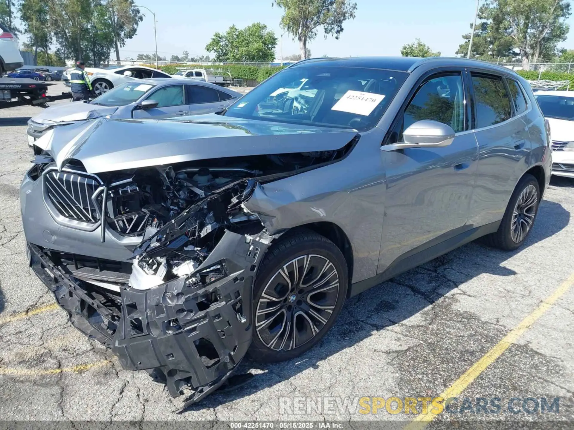2 Фотография поврежденного автомобиля 5UX53GP09S9Y90216 BMW X3 2025