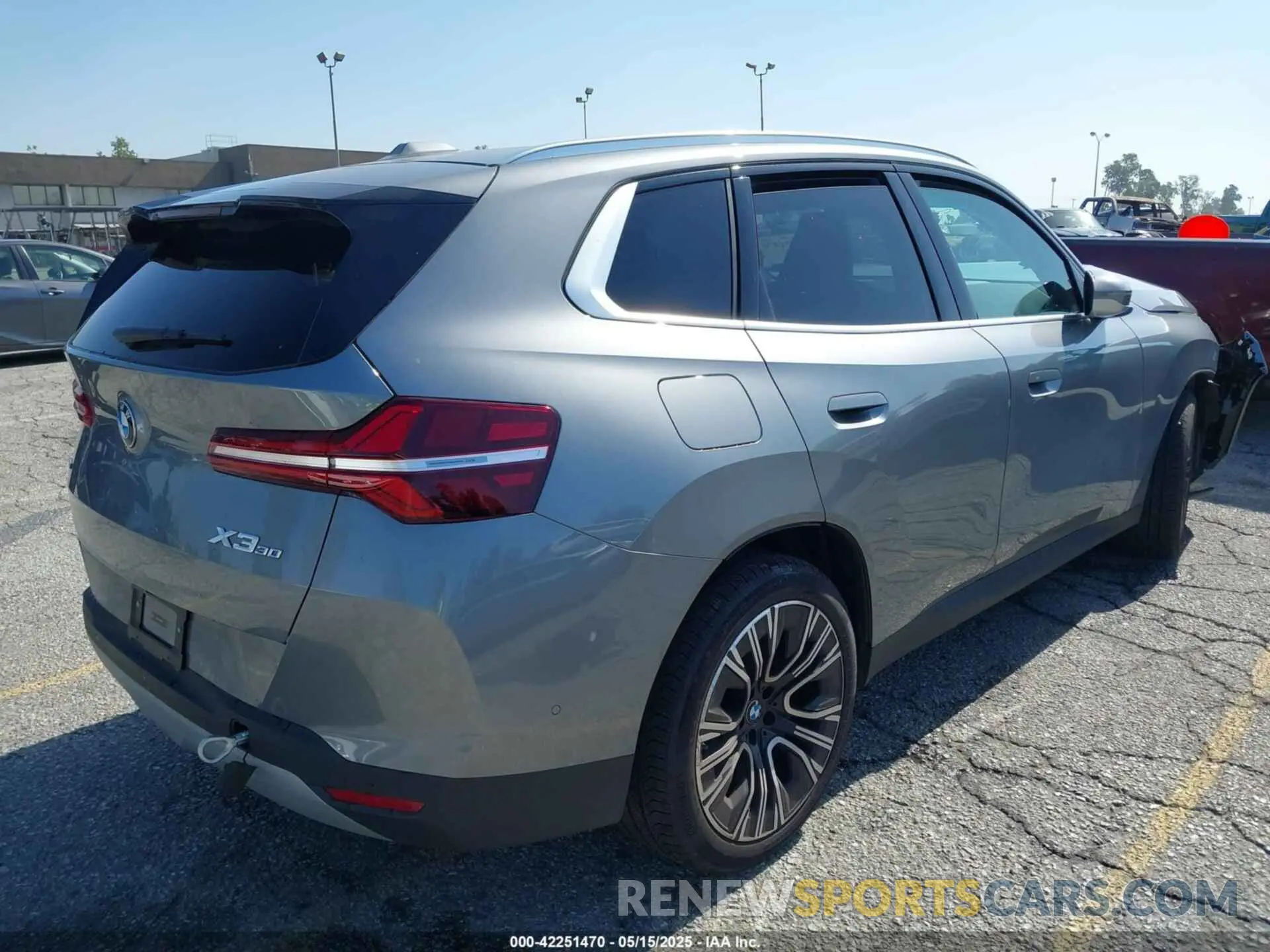 4 Фотография поврежденного автомобиля 5UX53GP09S9Y90216 BMW X3 2025