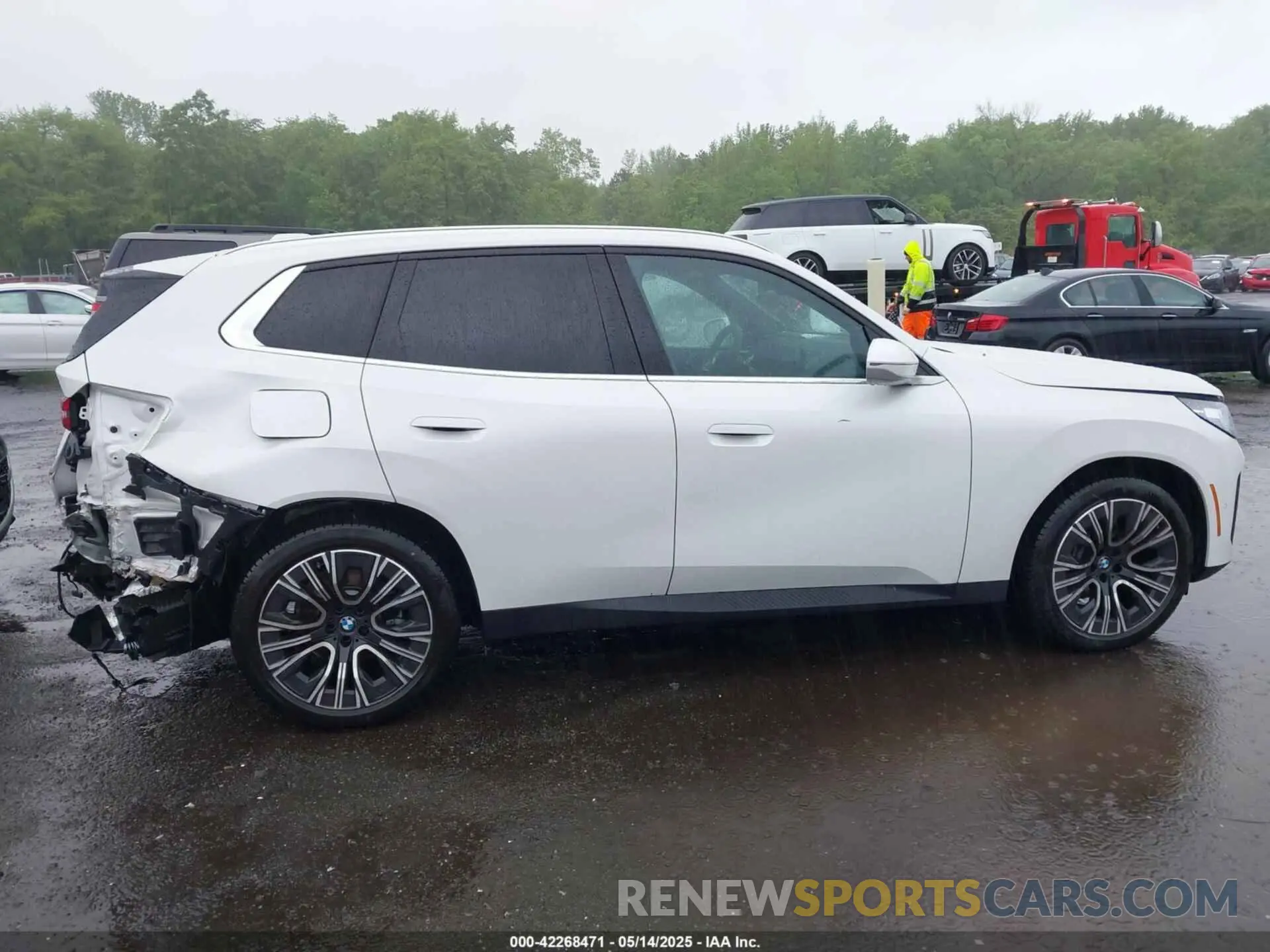 17 Фотография поврежденного автомобиля 5UX53GP09S9Z87528 BMW X3 2025