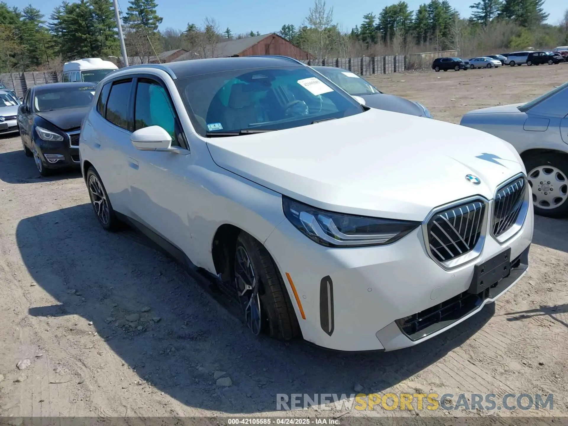 13 Photograph of a damaged car 5UX53GP0XS9012293 BMW X3 2025