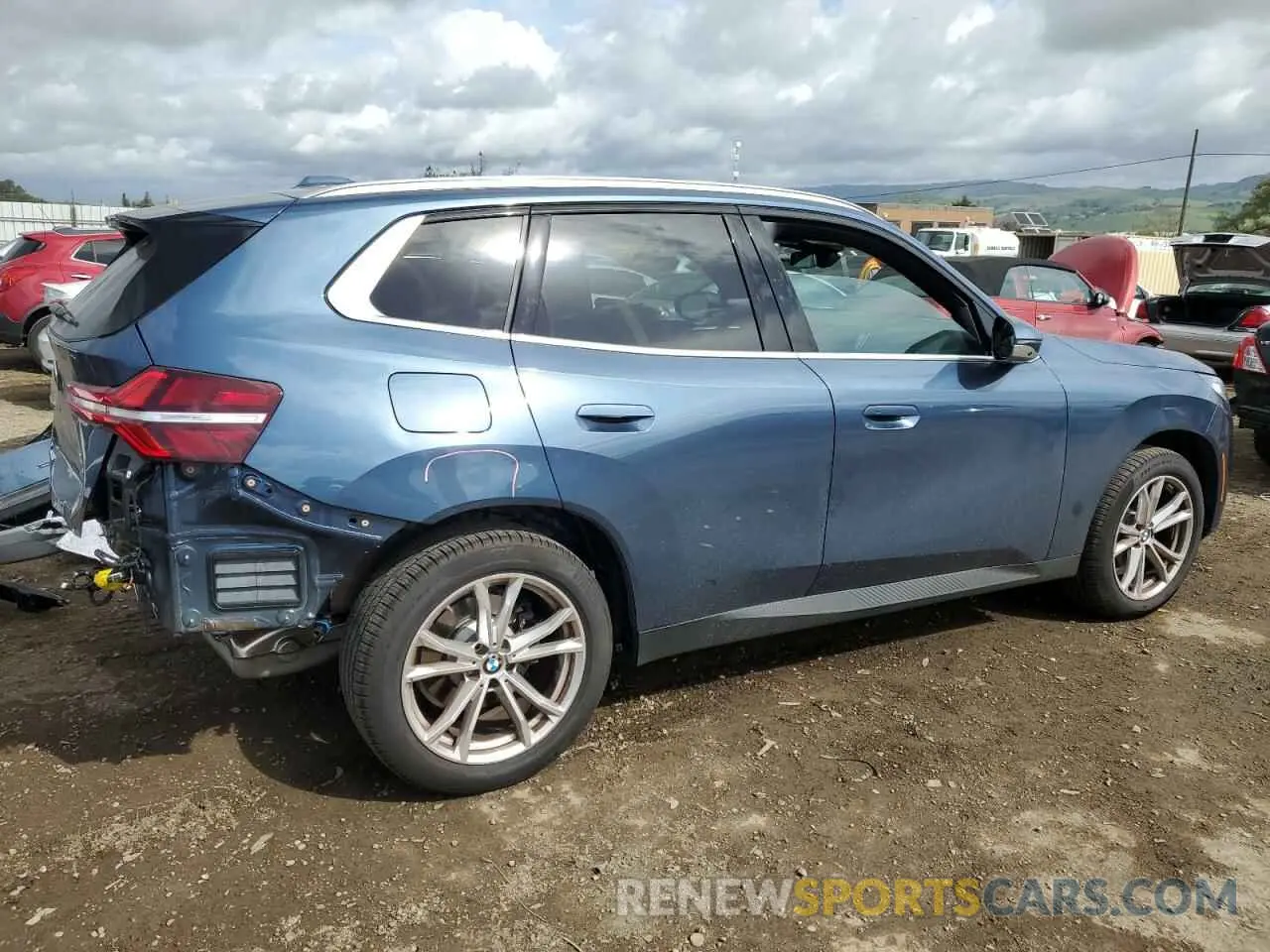 3 Photograph of a damaged car 5UX53GP04S9Y11566 BMW X3 30 XDRI 2025