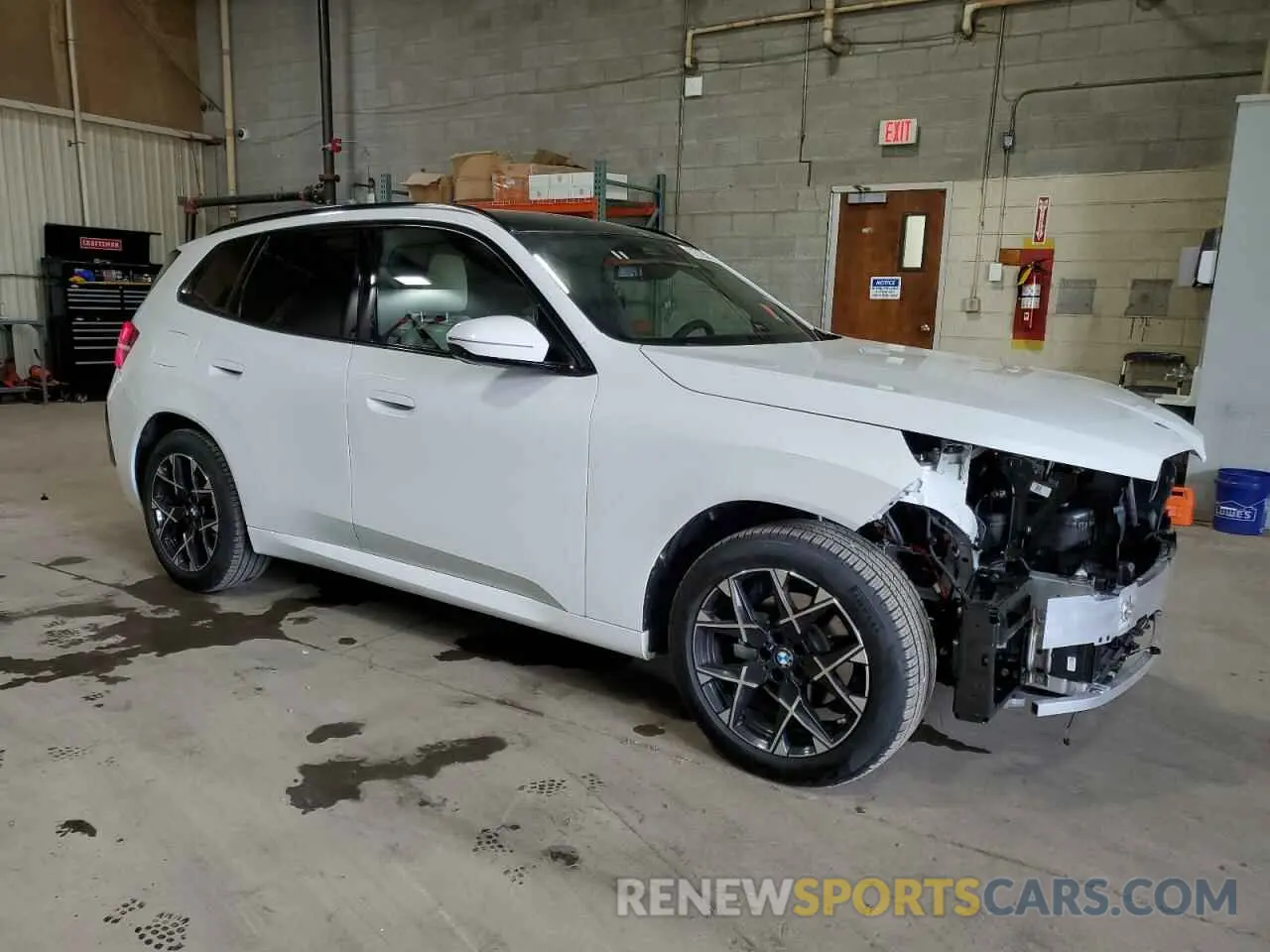4 Photograph of a damaged car 5UX53GP08S9017637 BMW X3 30 XDRI 2025
