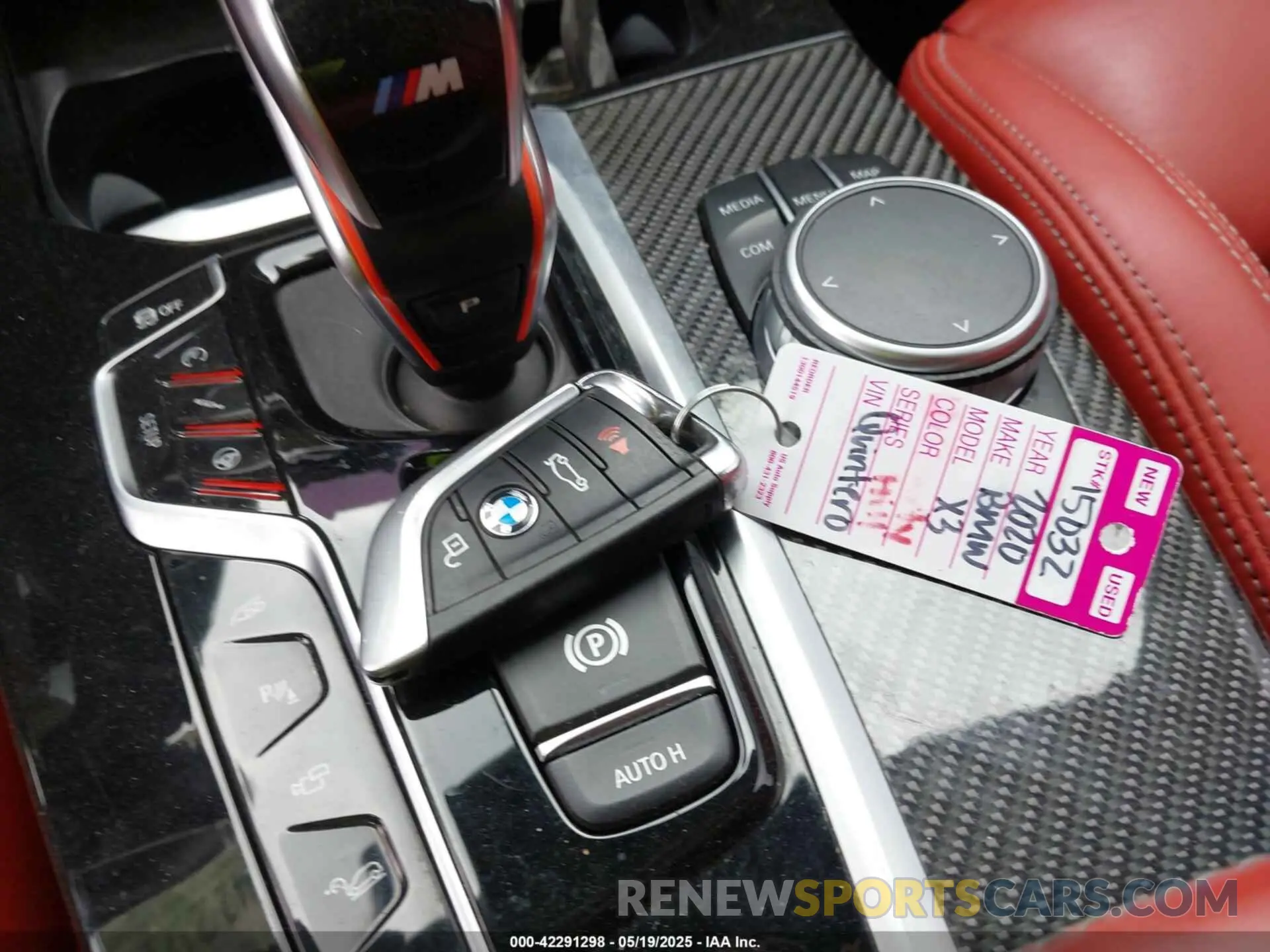 11 Photograph of a damaged car 5YMTS0C02LLT10003 BMW X3 M 2020