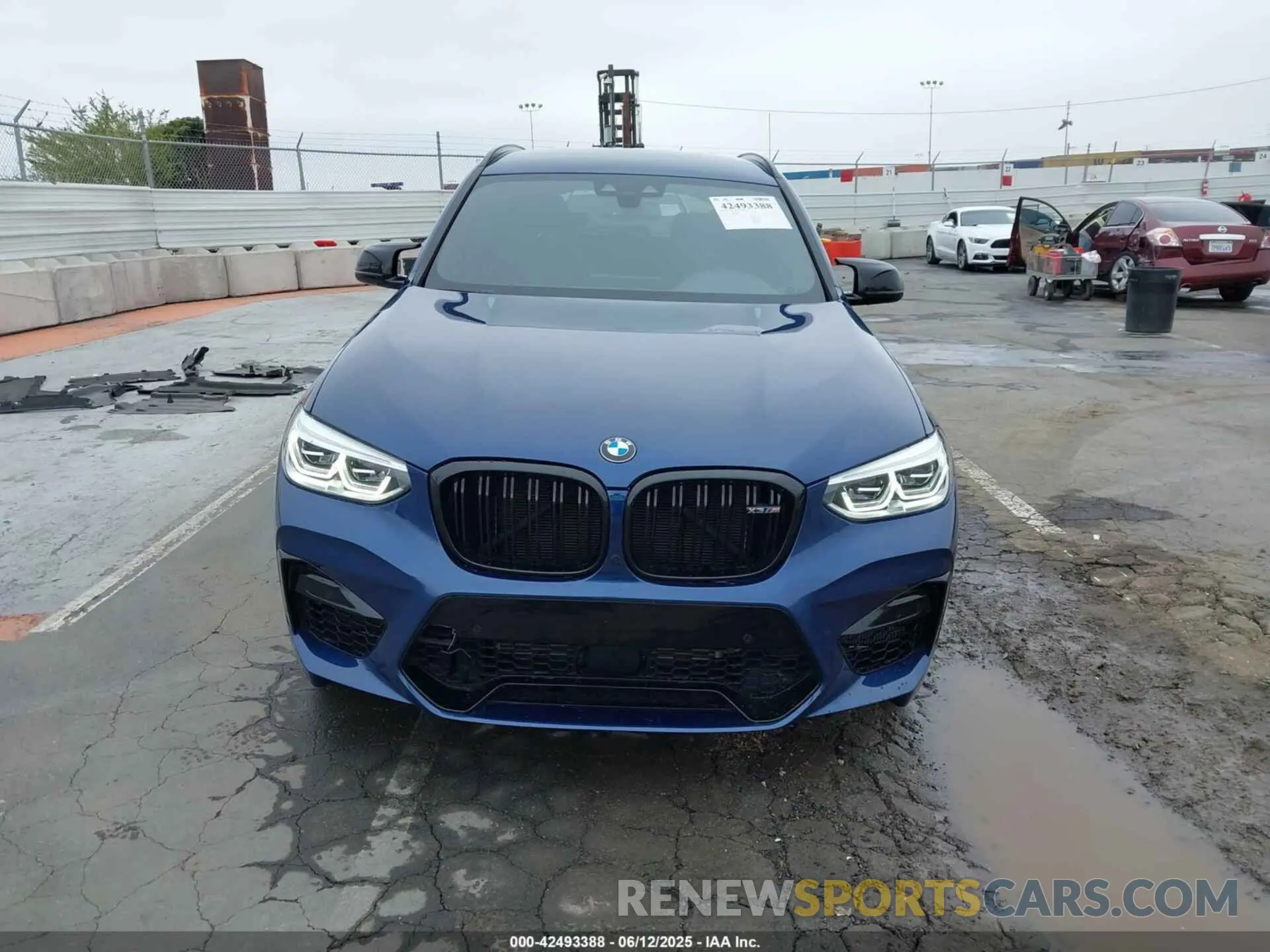 13 Photograph of a damaged car 5YMTS0C00M9F07799 BMW X3 M 2021