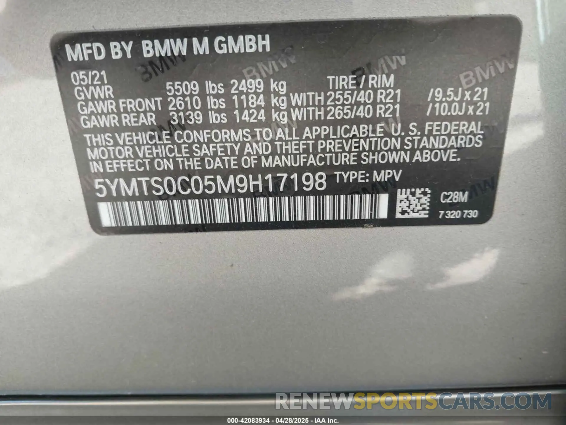 9 Фотография поврежденного автомобиля 5YMTS0C05M9H17198 BMW X3 M 2021