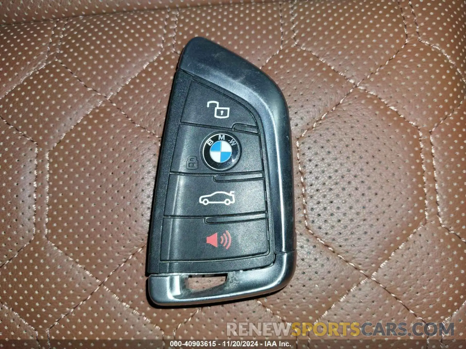11 Photograph of a damaged car 5YM13EC02R9W28887 BMW X3 M 2024