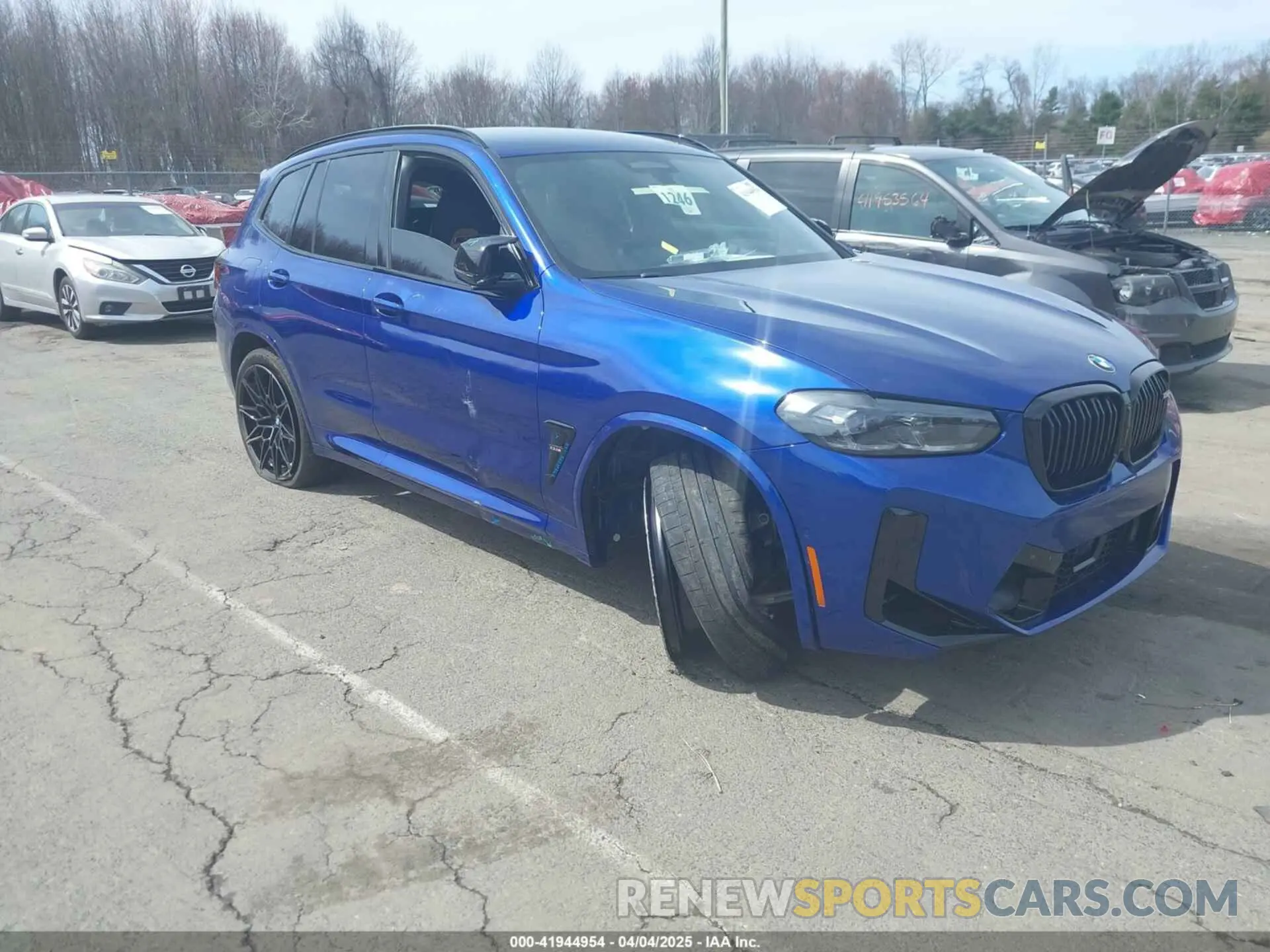 1 Фотография поврежденного автомобиля 5YM13EC07R9V73692 BMW X3 M 2024