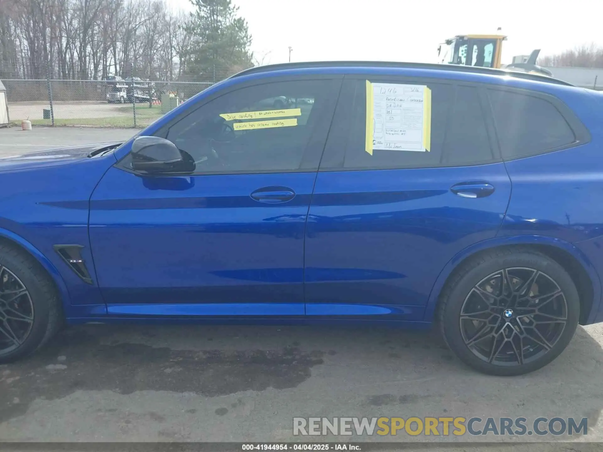 14 Фотография поврежденного автомобиля 5YM13EC07R9V73692 BMW X3 M 2024
