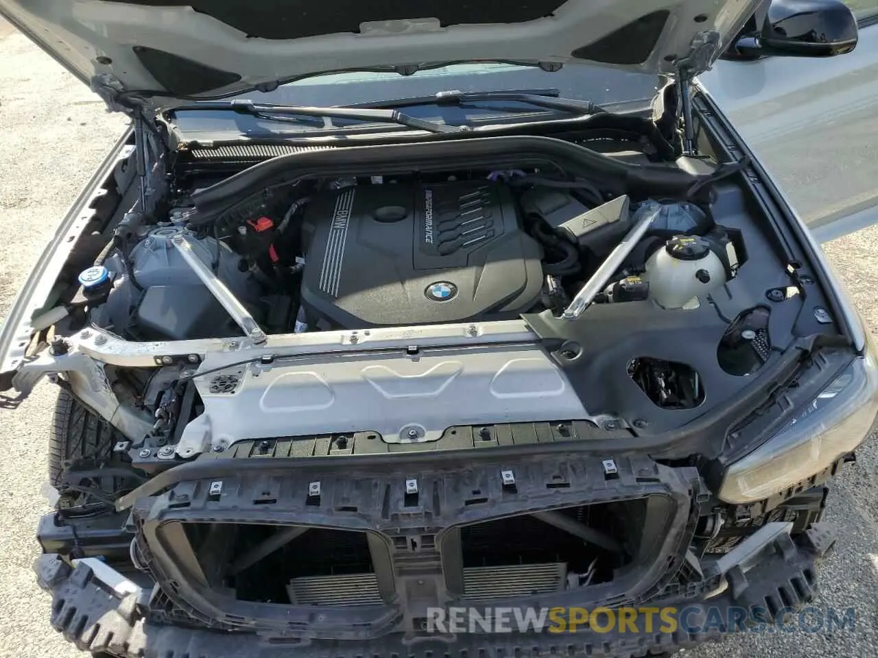 12 Photograph of a damaged car 5UX83DP01N9J87712 BMW X3 M40I 2022