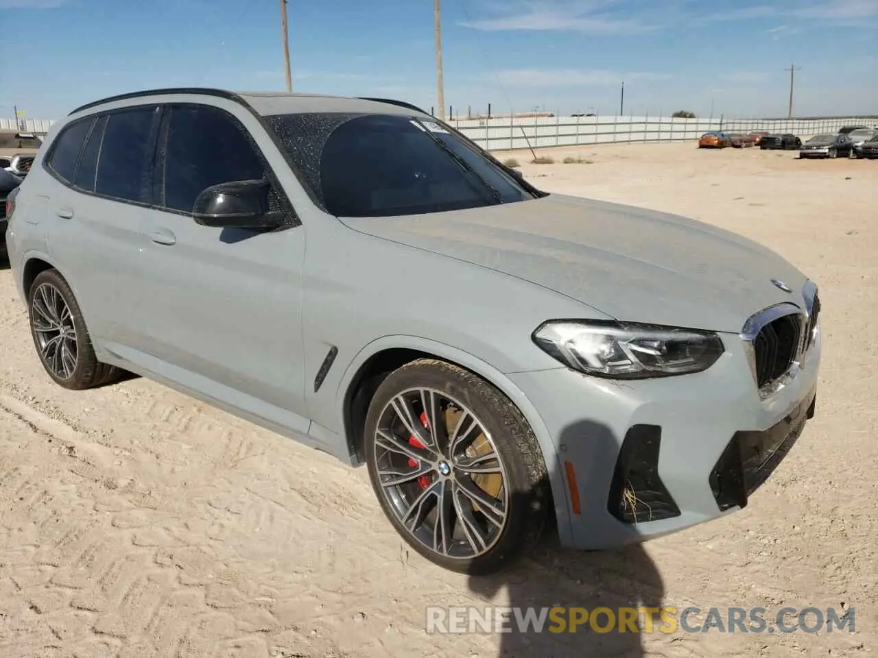4 Photograph of a damaged car 5UX83DP01N9L87327 BMW X3 M40I 2022