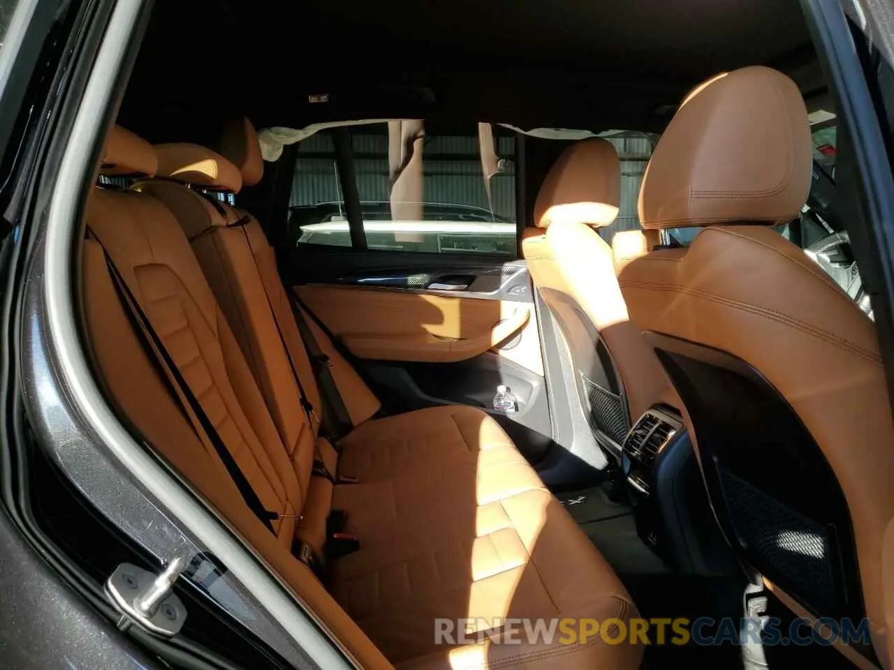 11 Photograph of a damaged car 5UX83DP0XN9J61965 BMW X3 M40I 2022