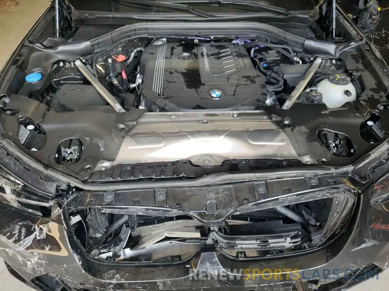 12 Фотография поврежденного автомобиля 5UX83DP05R9U69678 BMW X3 M40I 2024