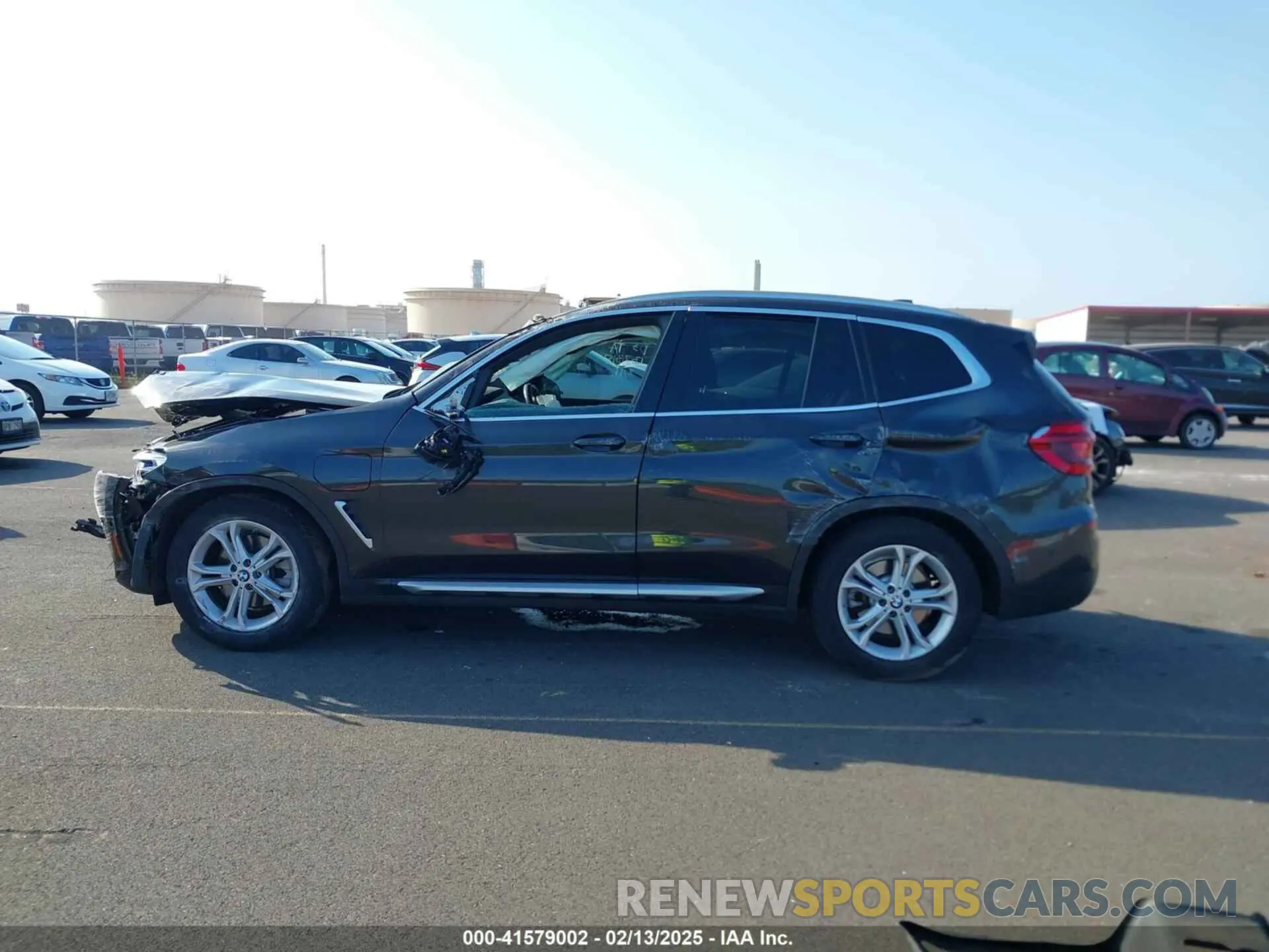 15 Фотография поврежденного автомобиля 5UXTS1C07L9D22483 BMW X3 PHEV 2020