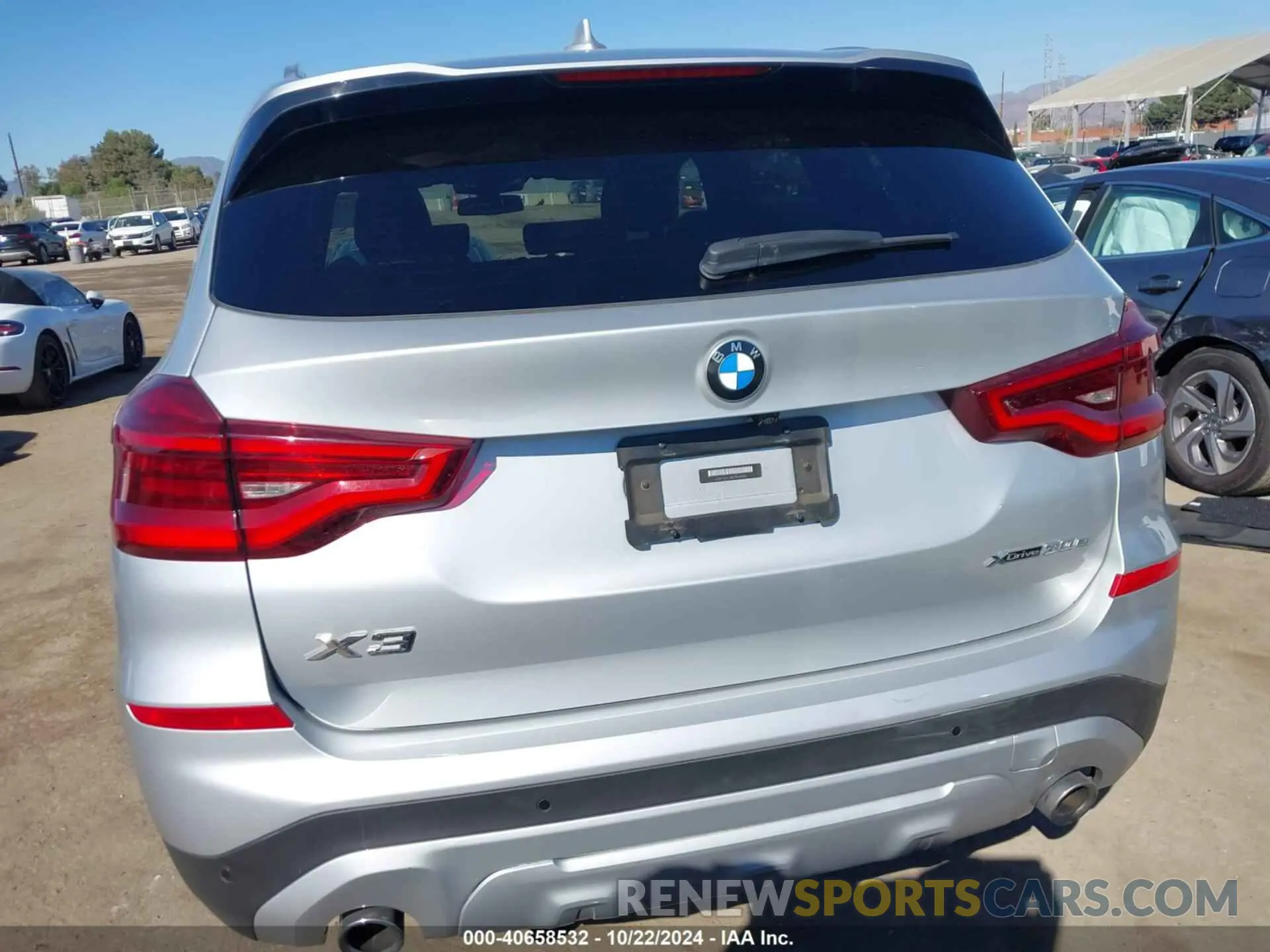16 Фотография поврежденного автомобиля 5UXTS1C08L9D29510 BMW X3 PHEV 2020