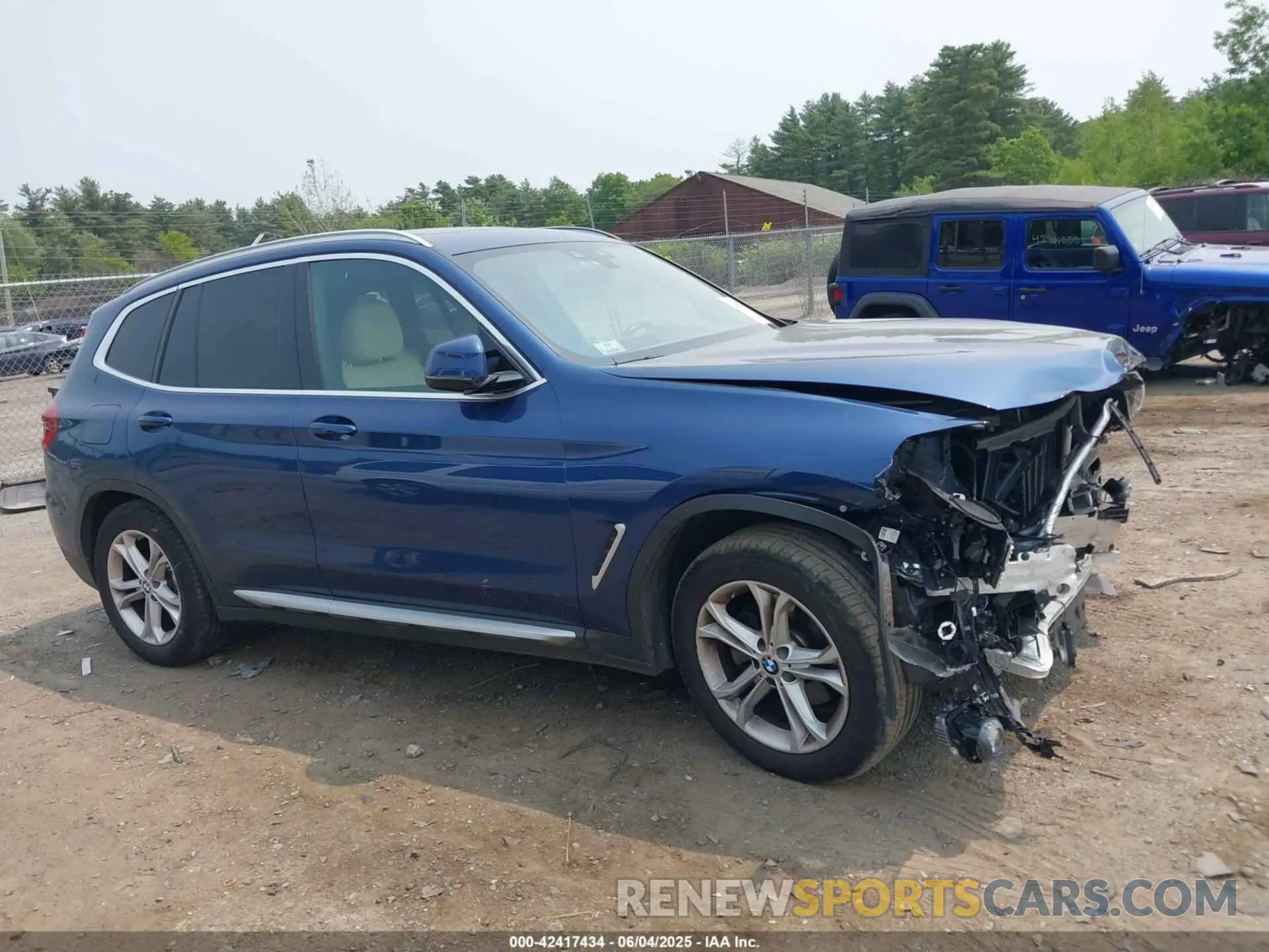 13 Photograph of a damaged car 5UXTS1C04M9E30643 BMW X3 PHEV 2021