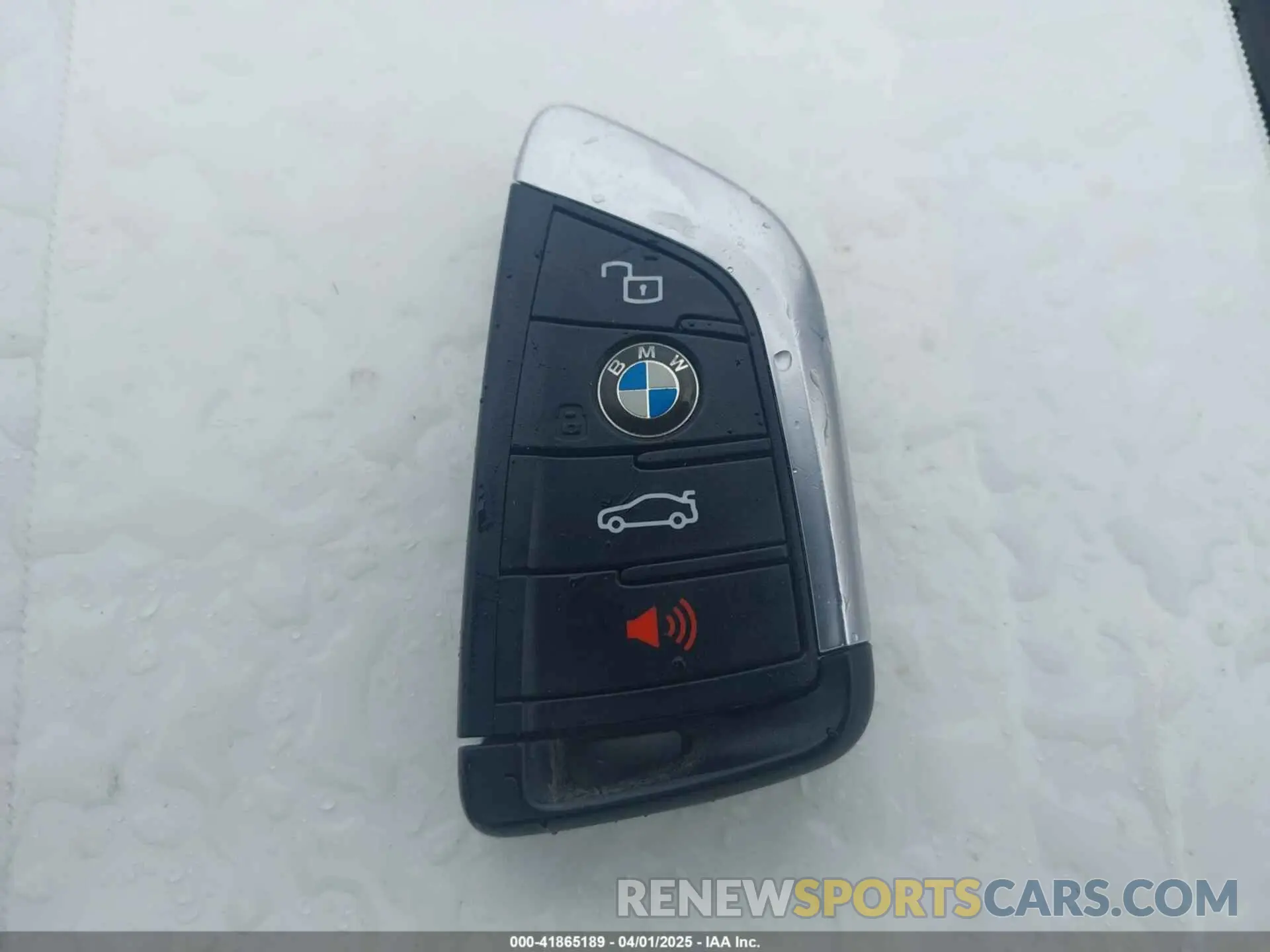 11 Фотография поврежденного автомобиля 5UXTS1C05M9F20190 BMW X3 PHEV 2021