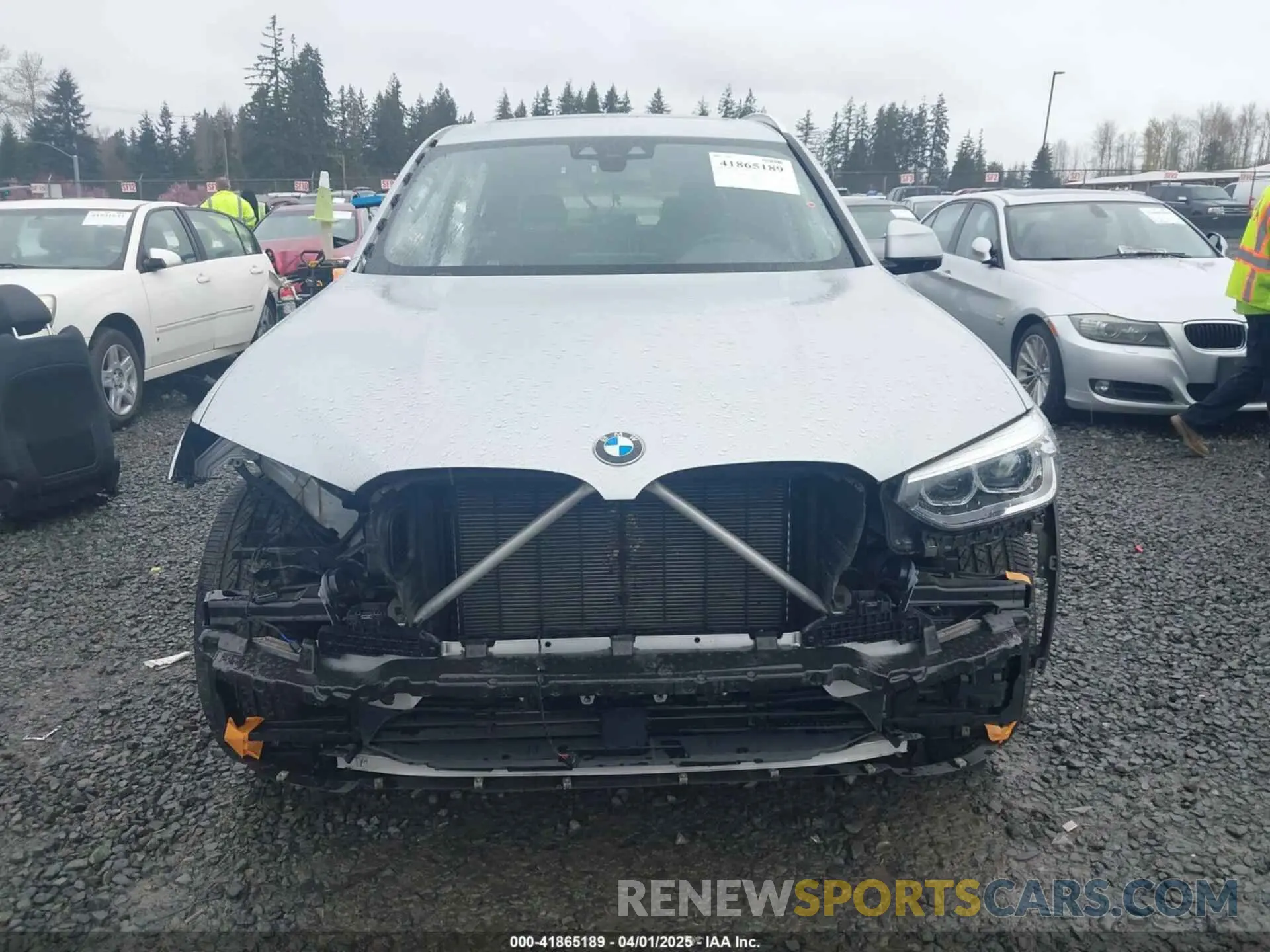 13 Фотография поврежденного автомобиля 5UXTS1C05M9F20190 BMW X3 PHEV 2021