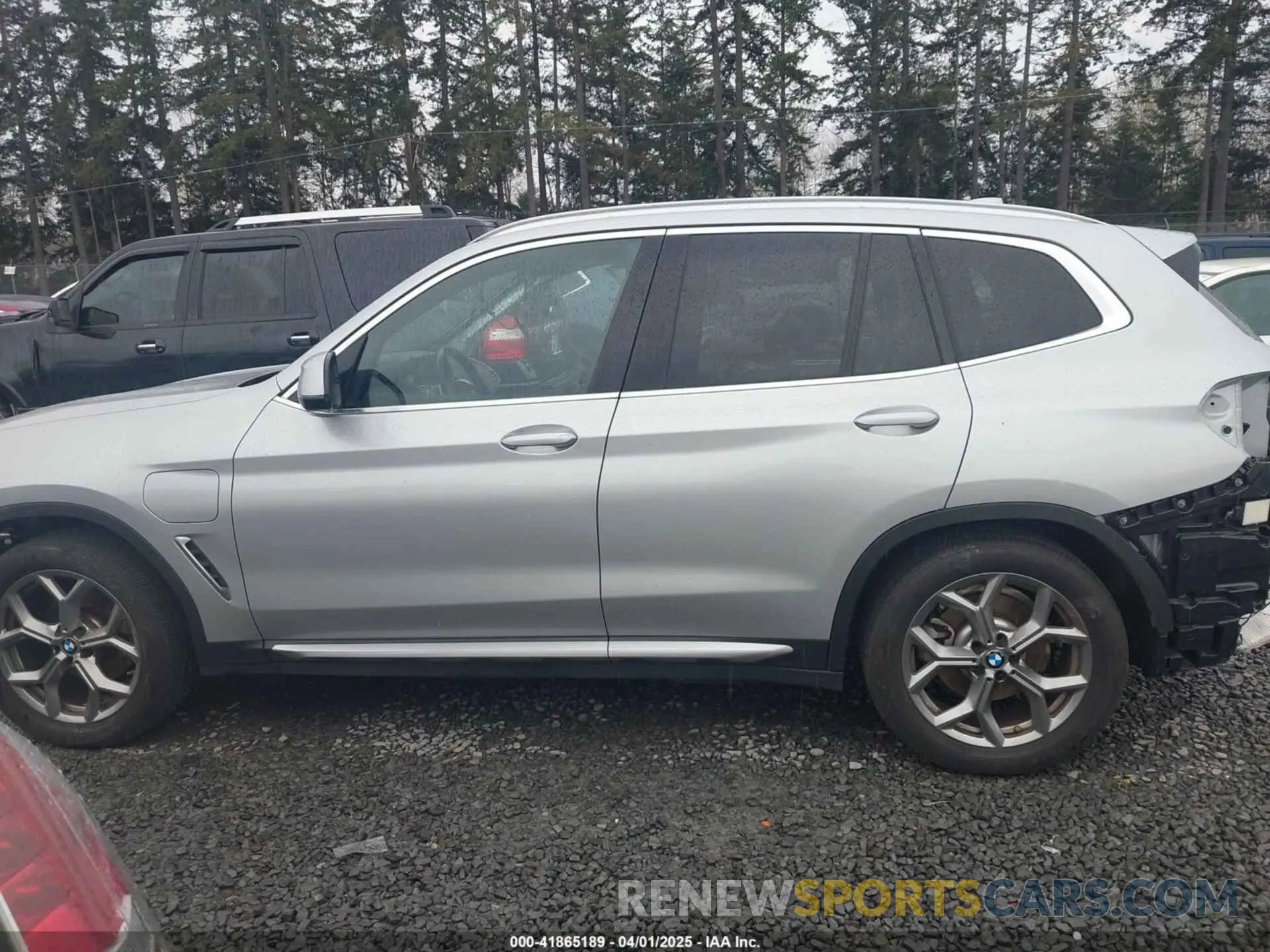 15 Фотография поврежденного автомобиля 5UXTS1C05M9F20190 BMW X3 PHEV 2021