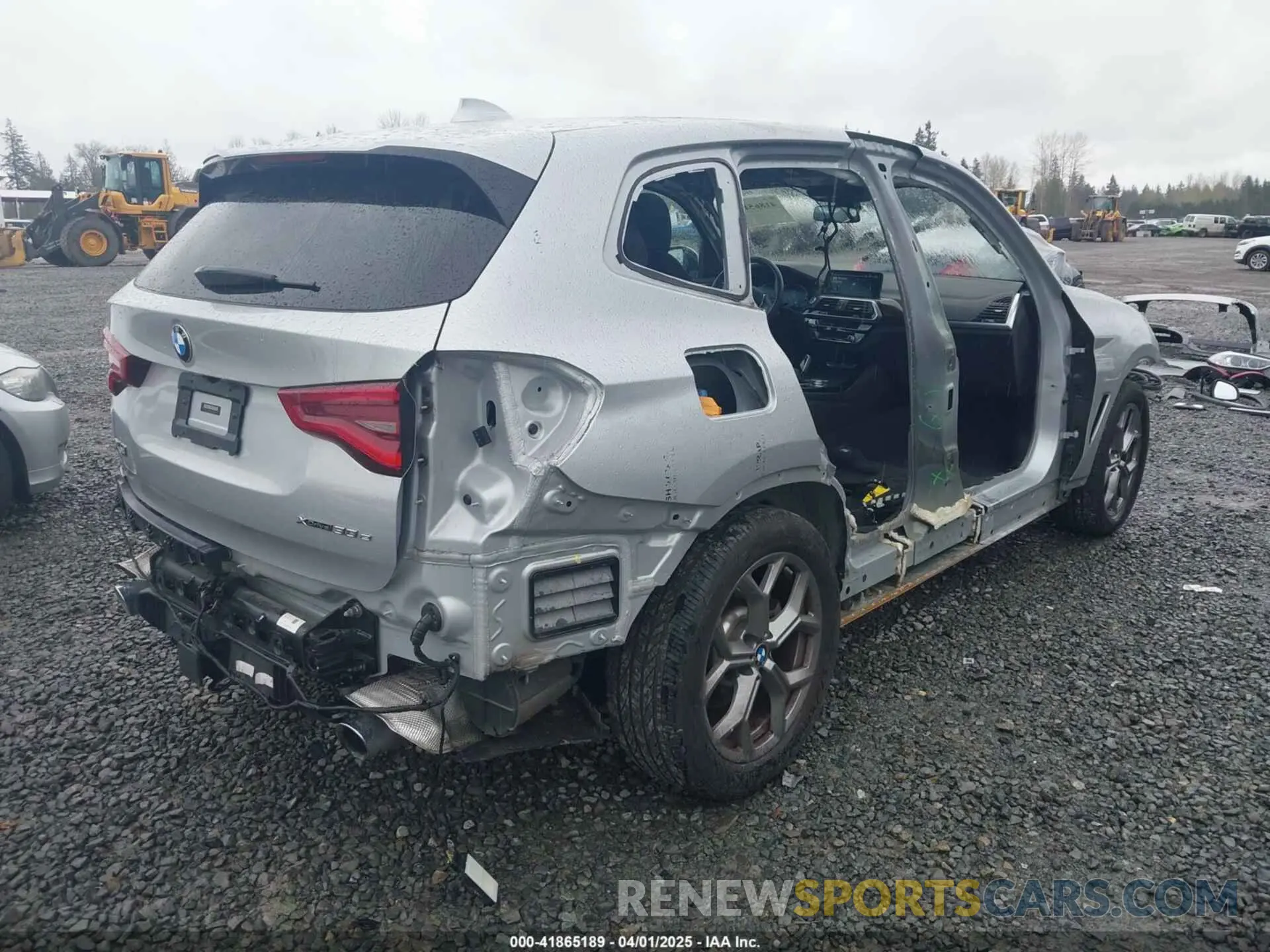 4 Фотография поврежденного автомобиля 5UXTS1C05M9F20190 BMW X3 PHEV 2021
