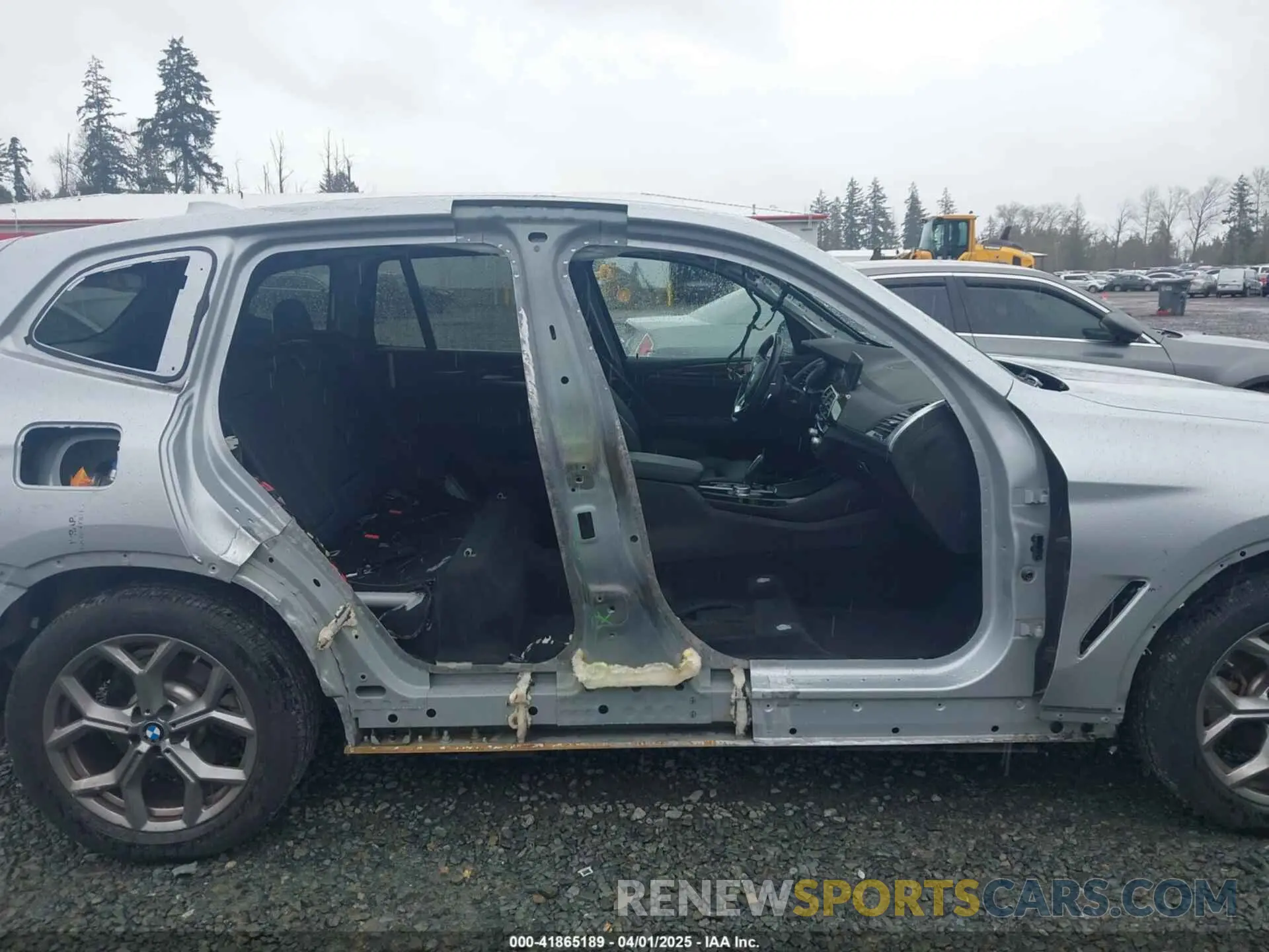 6 Фотография поврежденного автомобиля 5UXTS1C05M9F20190 BMW X3 PHEV 2021