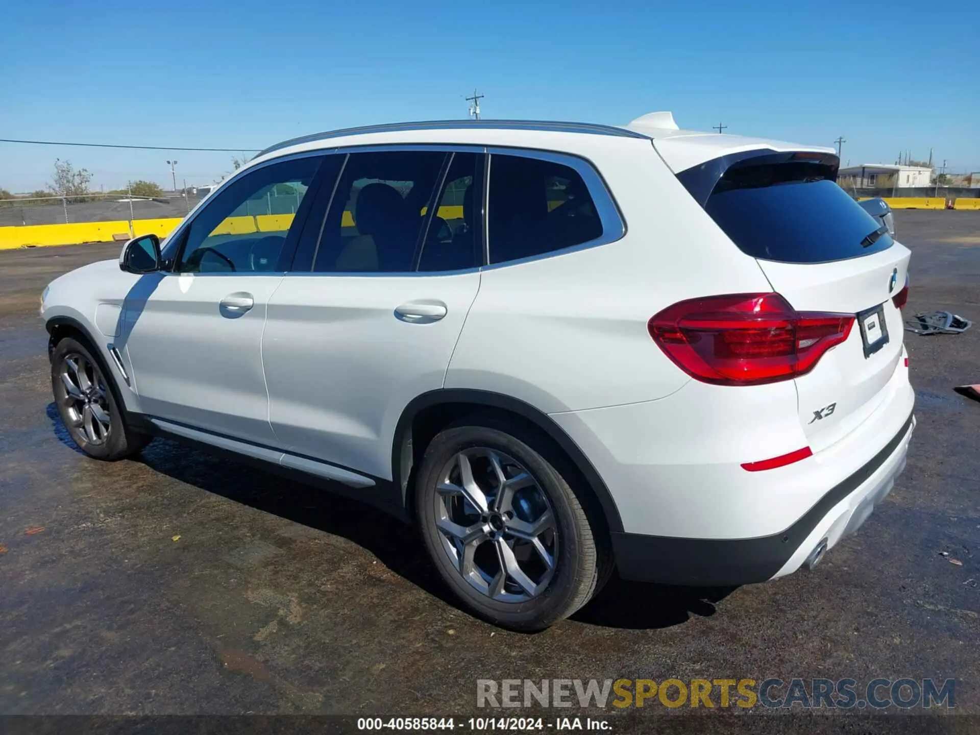 3 Фотография поврежденного автомобиля 5UXTS1C07M9G31050 BMW X3 PHEV 2021