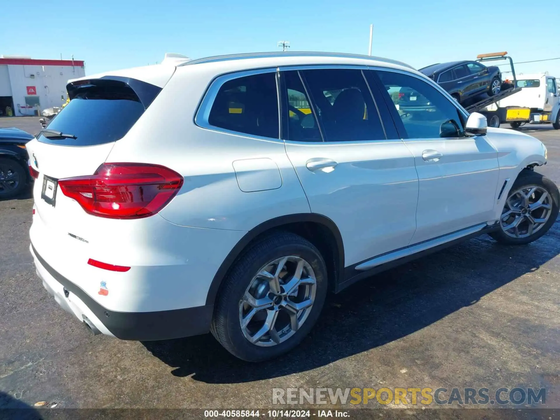 4 Фотография поврежденного автомобиля 5UXTS1C07M9G31050 BMW X3 PHEV 2021