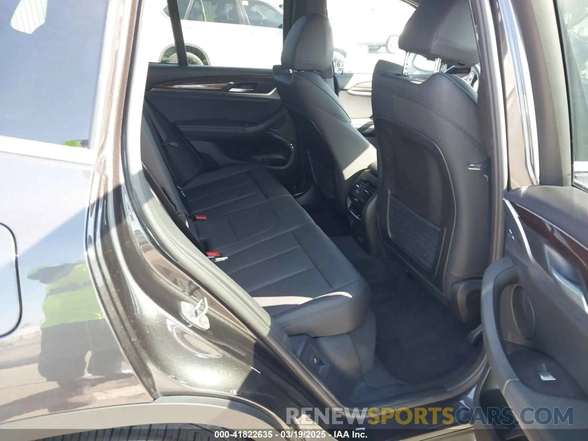 8 Фотография поврежденного автомобиля 5UXTS1C0XM9H12818 BMW X3 PHEV 2021