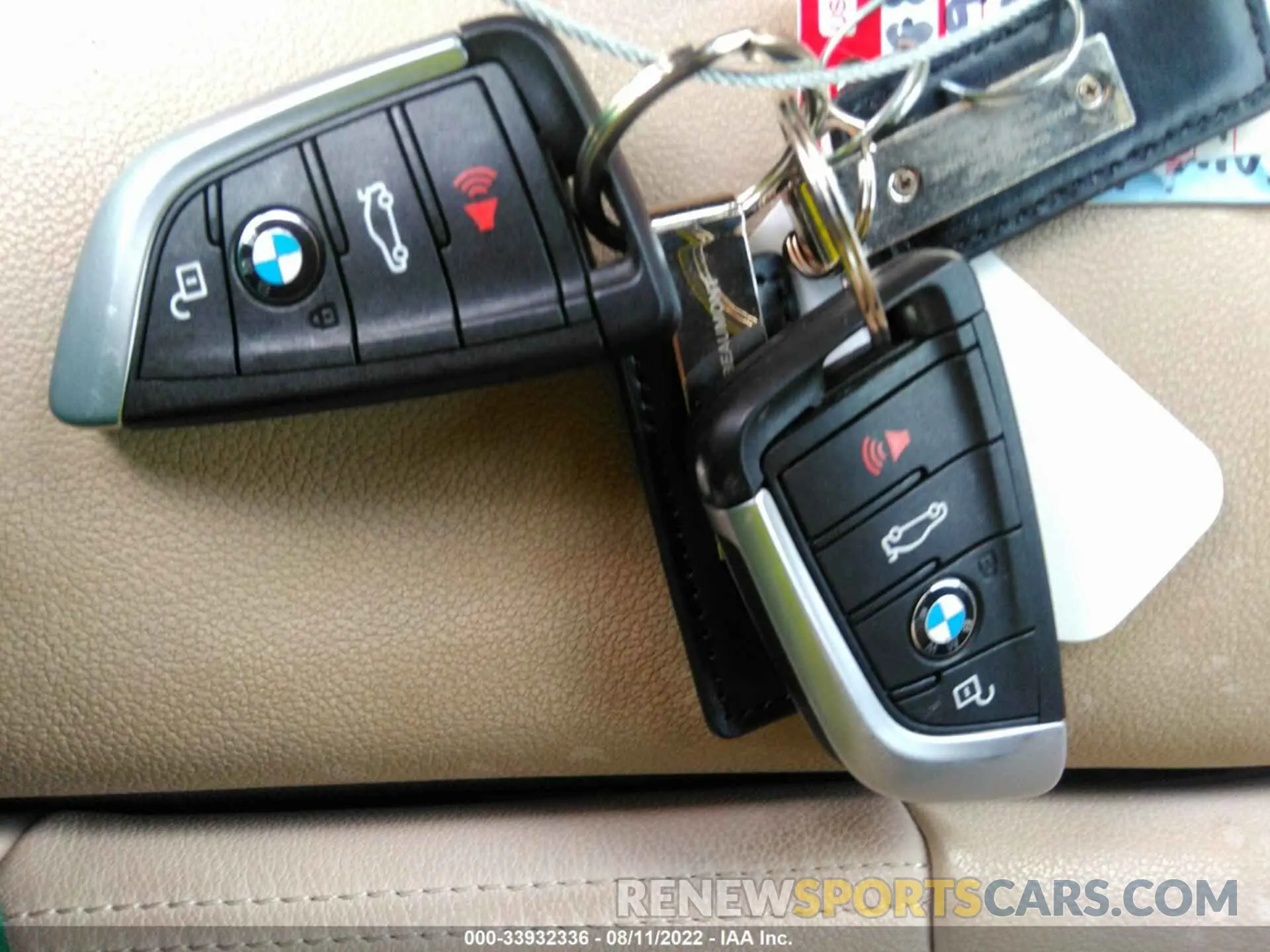 11 Photograph of a damaged car 5UXUJ3C50KLG51851 BMW X4 2019