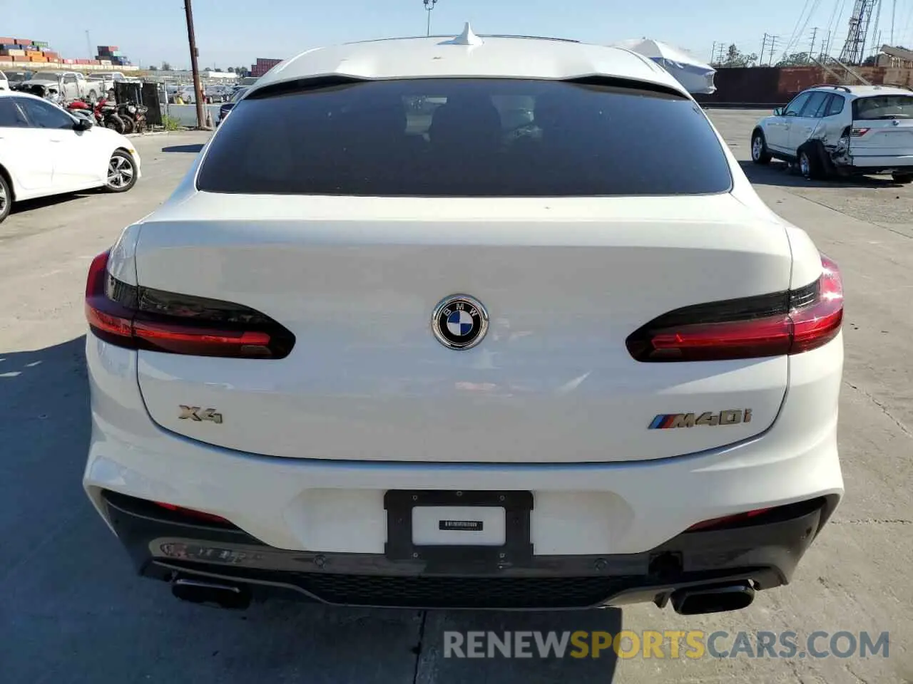 6 Photograph of a damaged car 5UXUJ5C52K9A32869 BMW X4 2019