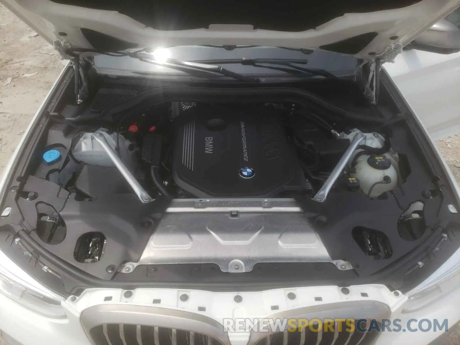 7 Photograph of a damaged car 5UXUJ5C56KLJ63321 BMW X4 2019