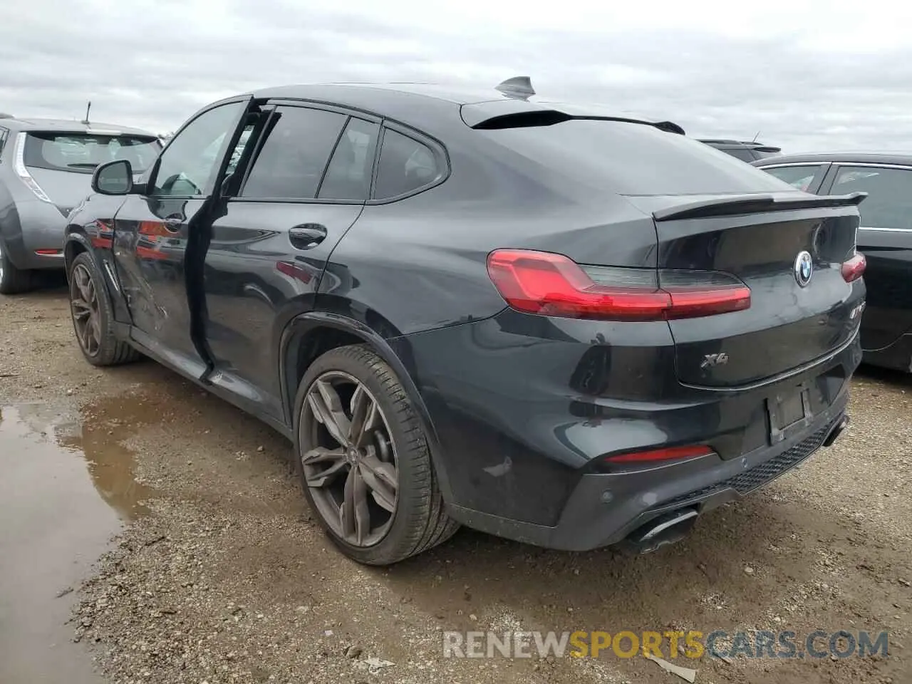 2 Photograph of a damaged car 5UXUJ5C57KLJ62677 BMW X4 2019