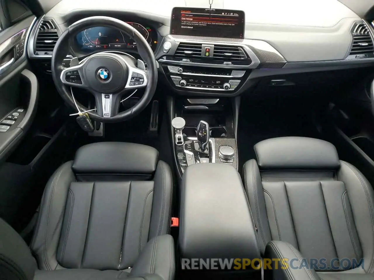 8 Photograph of a damaged car 5UX2V1C00LLZ32454 BMW X4 2020