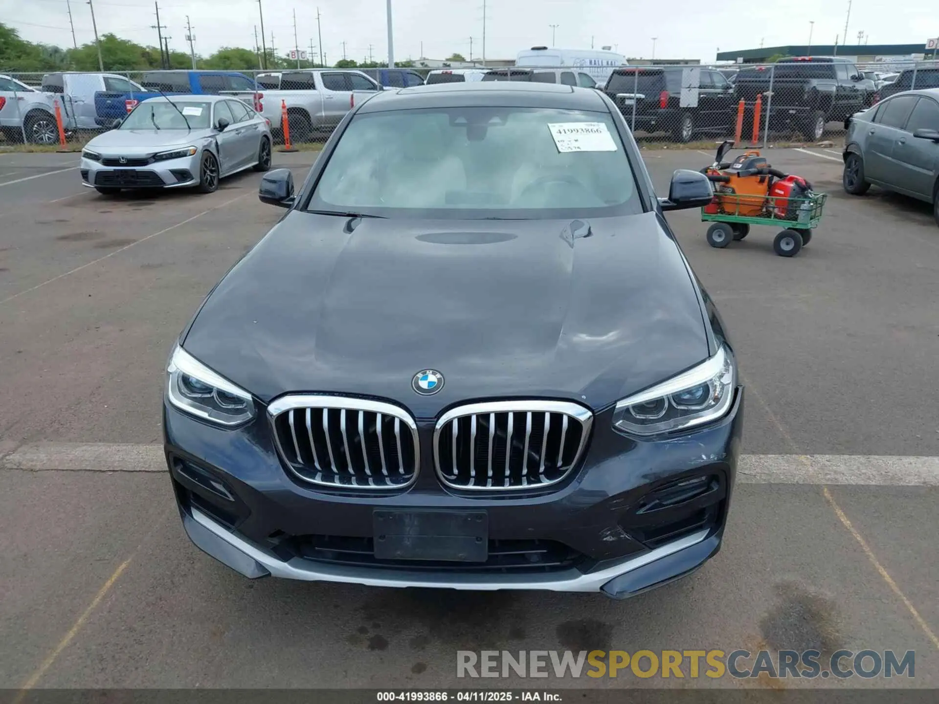 13 Фотография поврежденного автомобиля 5UX2V1C04L9D08088 BMW X4 2020