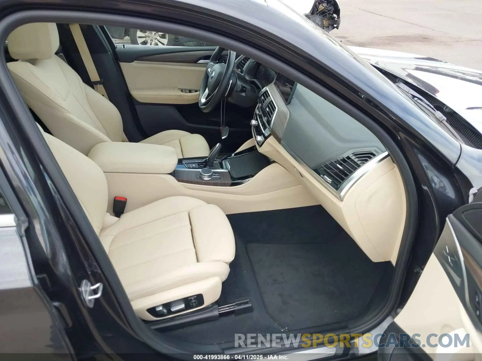 5 Фотография поврежденного автомобиля 5UX2V1C04L9D08088 BMW X4 2020