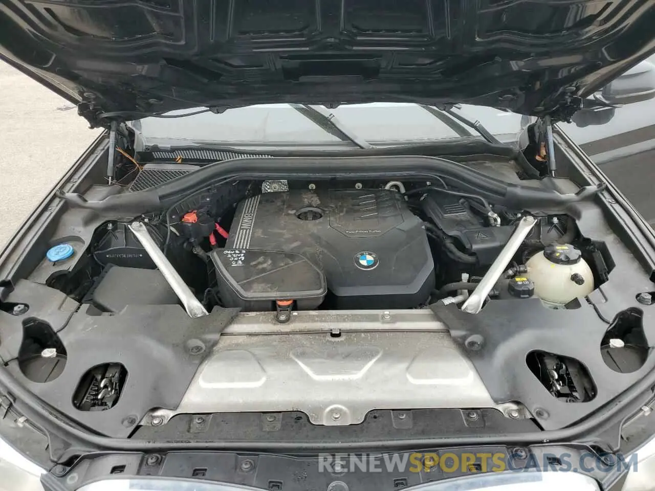 12 Photograph of a damaged car 5UX2V1C08L9B97027 BMW X4 2020
