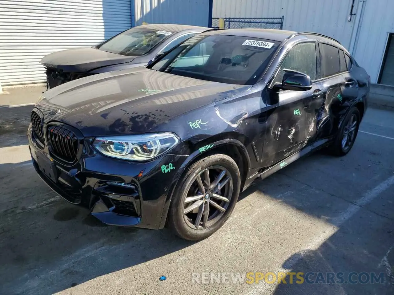 1 Photograph of a damaged car 5UX2V5C04L9D60103 BMW X4 2020