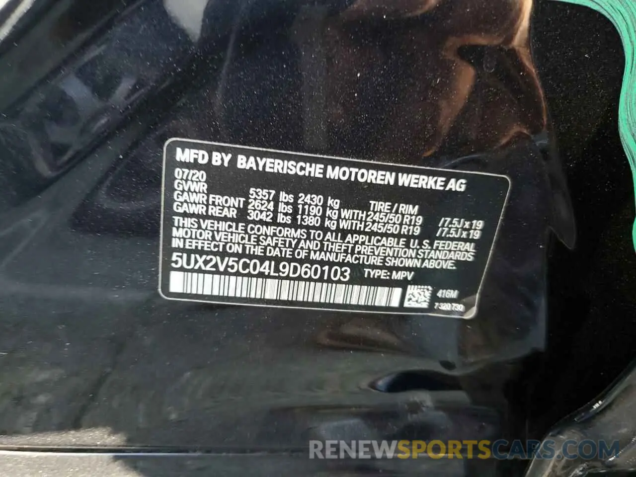 13 Photograph of a damaged car 5UX2V5C04L9D60103 BMW X4 2020