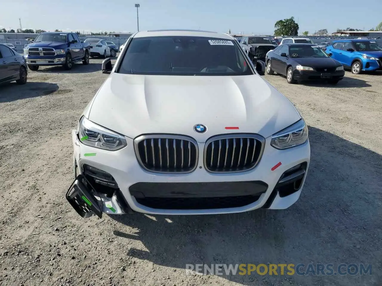 5 Photograph of a damaged car 5UX2V5C08L9B49129 BMW X4 2020