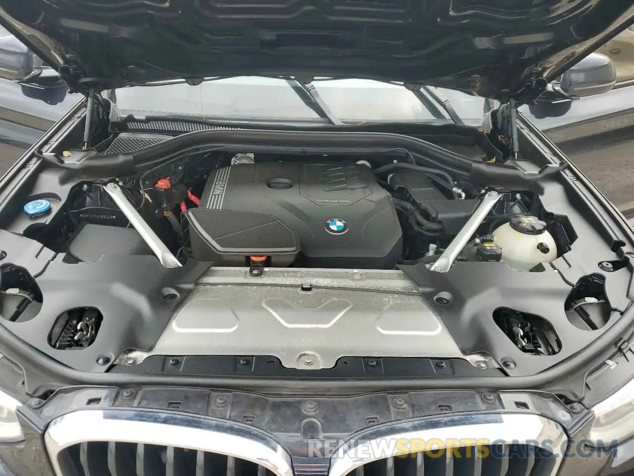 12 Photograph of a damaged car 5UX2V1C04M9F04579 BMW X4 2021