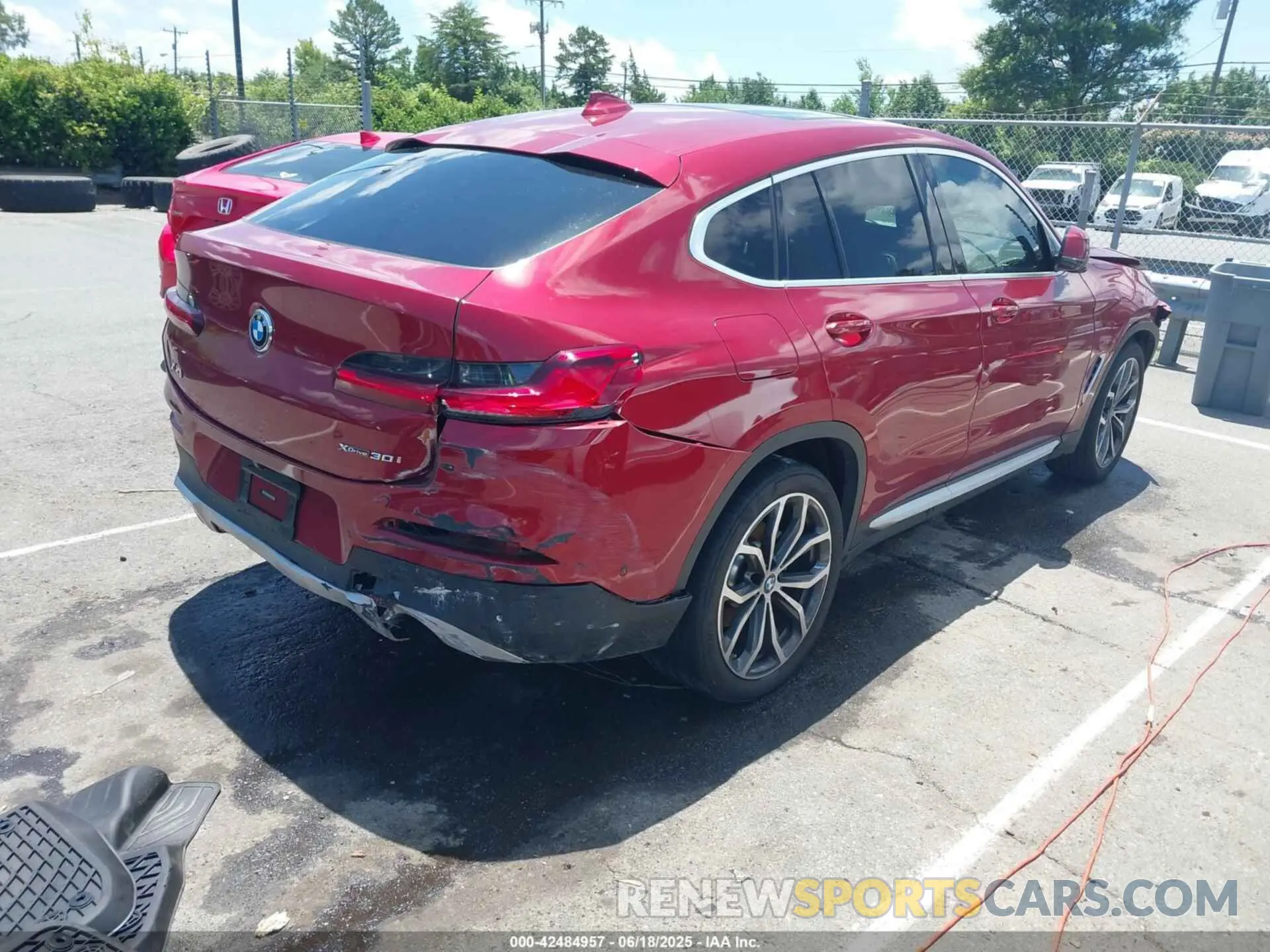 4 Фотография поврежденного автомобиля 5UX2V1C07M9F59530 BMW X4 2021