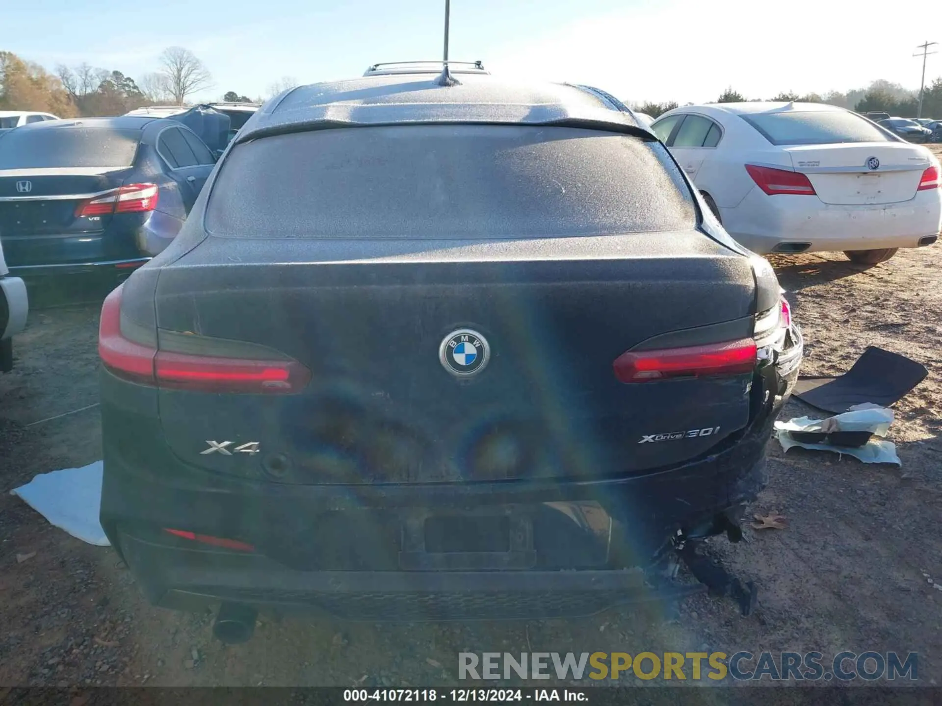 16 Фотография поврежденного автомобиля 5UX2V1C0XM9E92650 BMW X4 2021