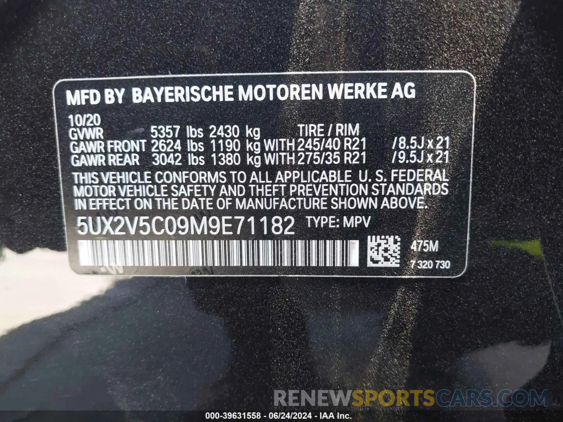 9 Photograph of a damaged car 5UX2V5C09M9E71182 BMW X4 2021