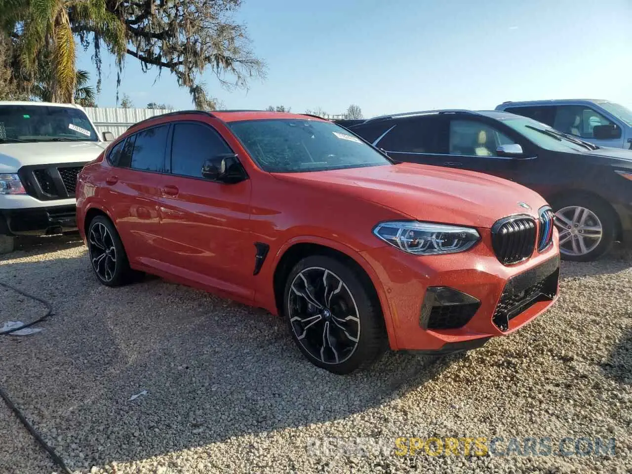 4 Photograph of a damaged car 5YMUJ0C05M9F82571 BMW X4 2021