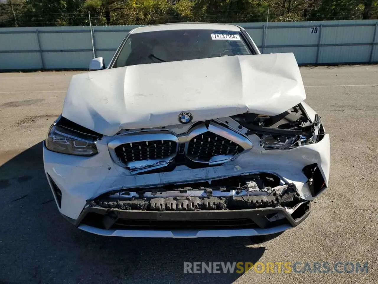 5 Photograph of a damaged car 5UX33DT07N9N05218 BMW X4 2022