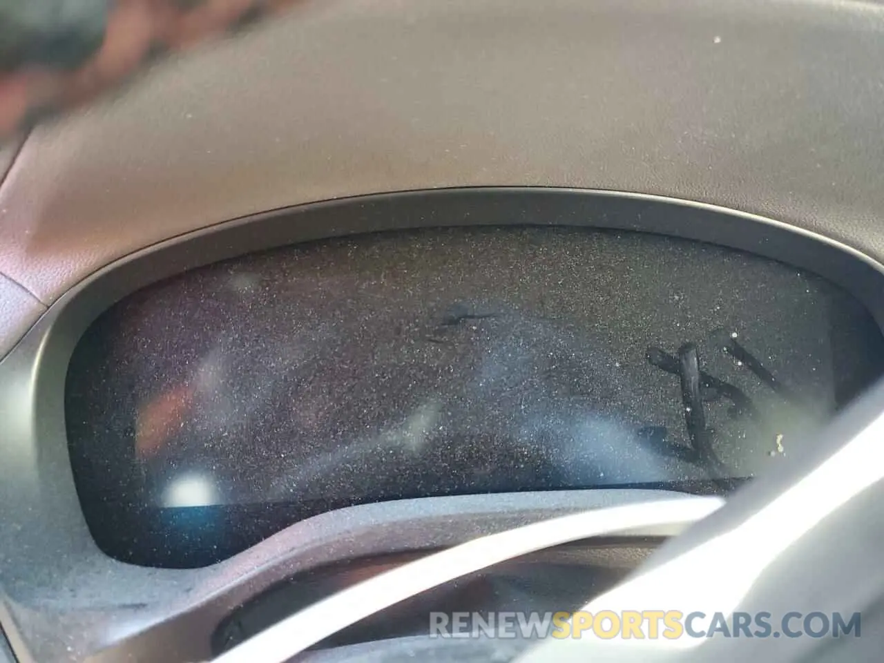 9 Photograph of a damaged car 5UX43DT03N9K31827 BMW X4 2022