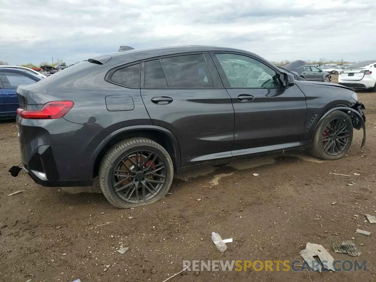3 Фотография поврежденного автомобиля 5UX43DT03N9M49167 BMW X4 2022