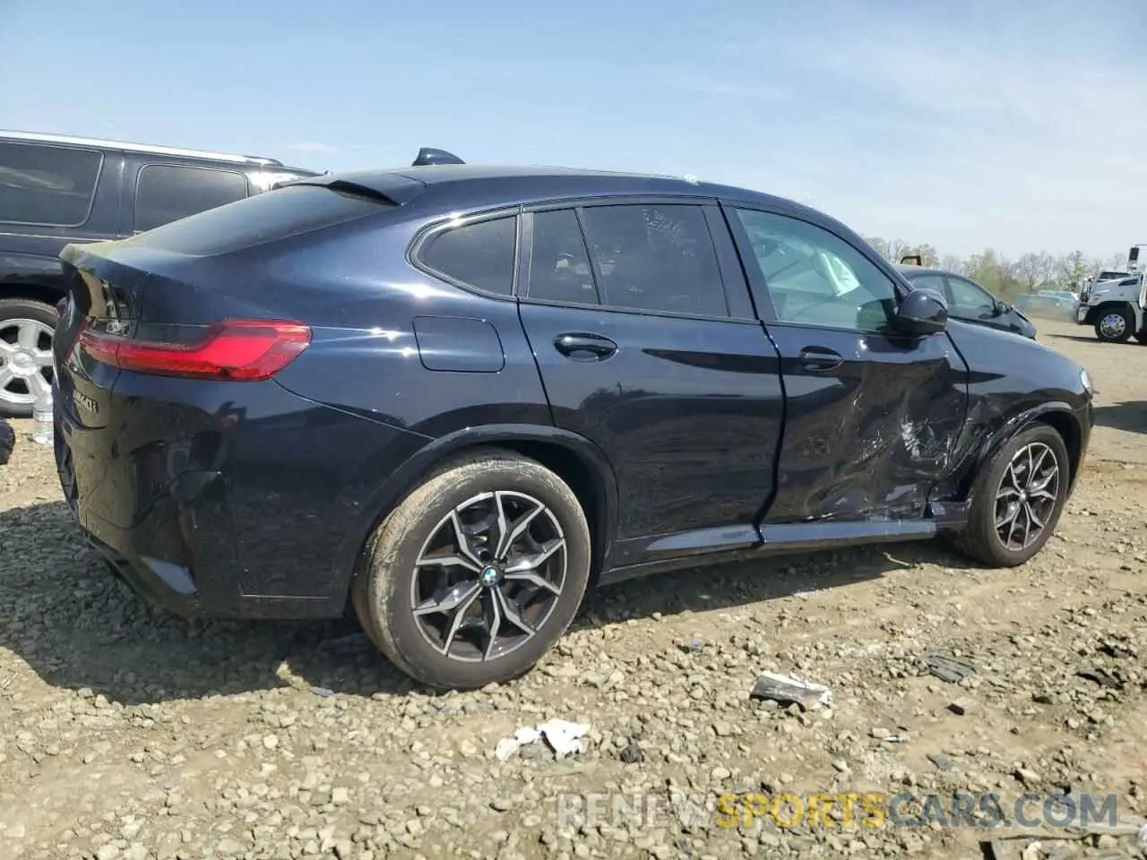 3 Фотография поврежденного автомобиля 5UX43DT09N9L03713 BMW X4 2022